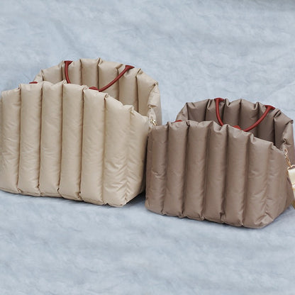 👜 NIDO DE VIAJE 2 EN 1 - Bolsa segura y cama cálida para tus escapadas con peludos.